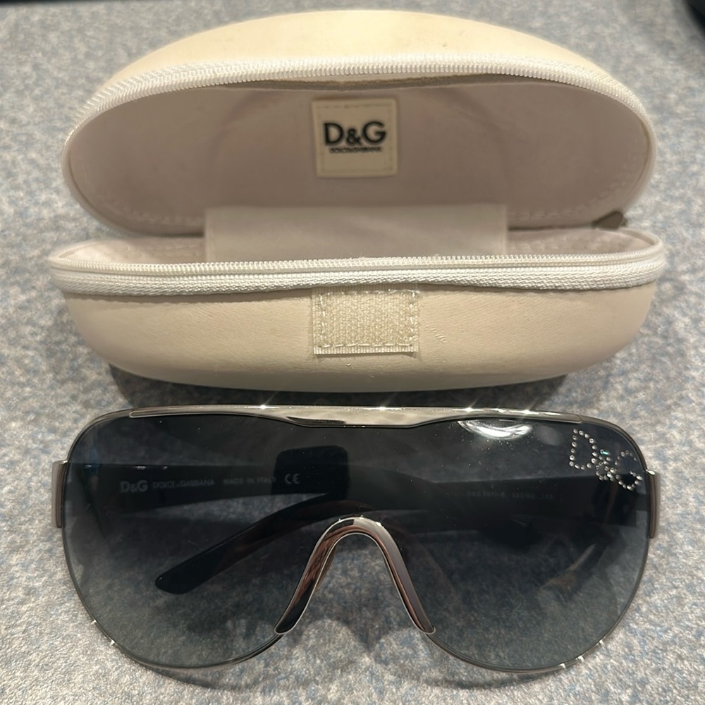 Vintage circa 2004-2006 Dolce & Gabbana sunglasses